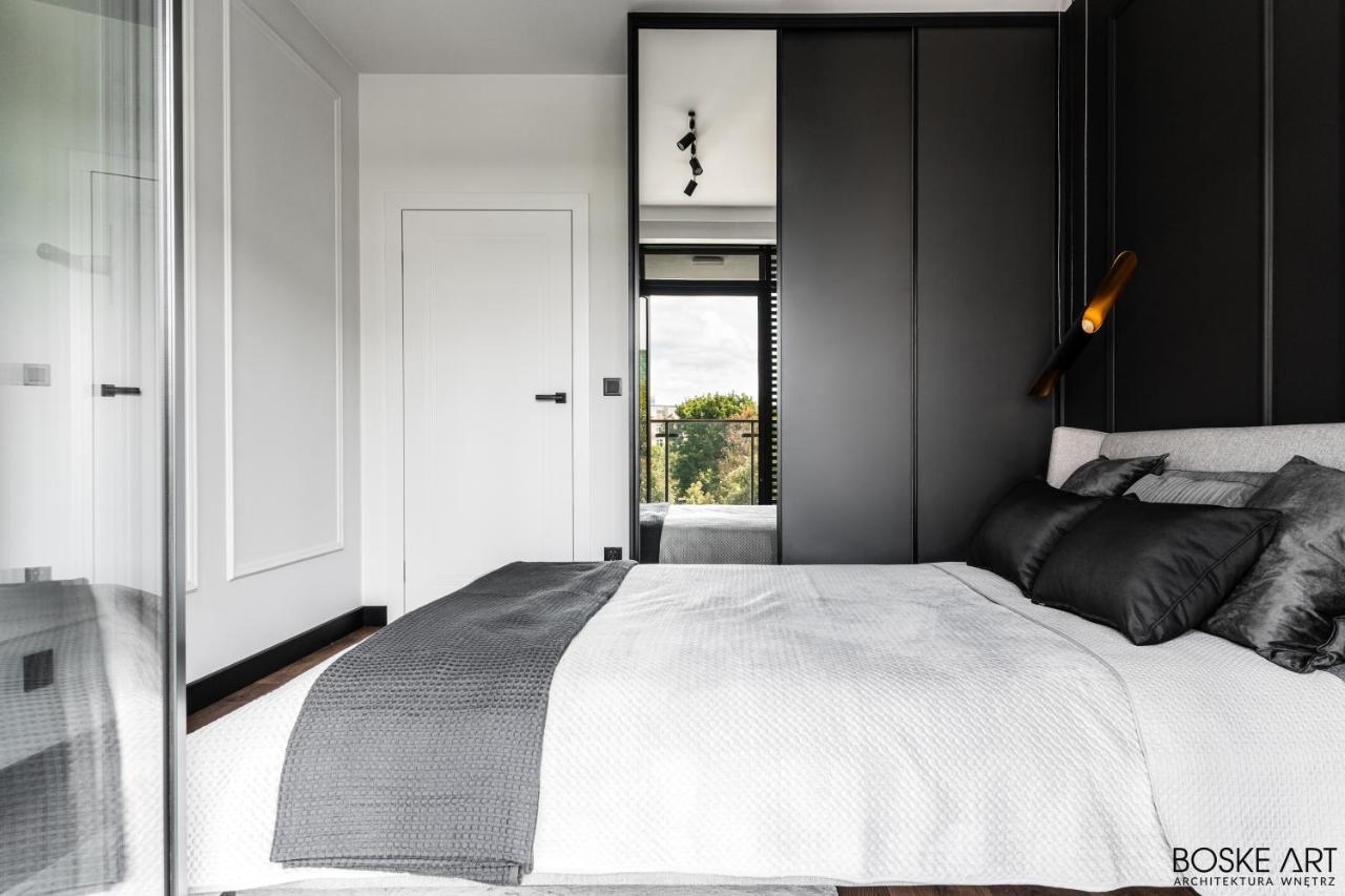 Stylowy Apartament W Centrum Poznania ภายนอก รูปภาพ