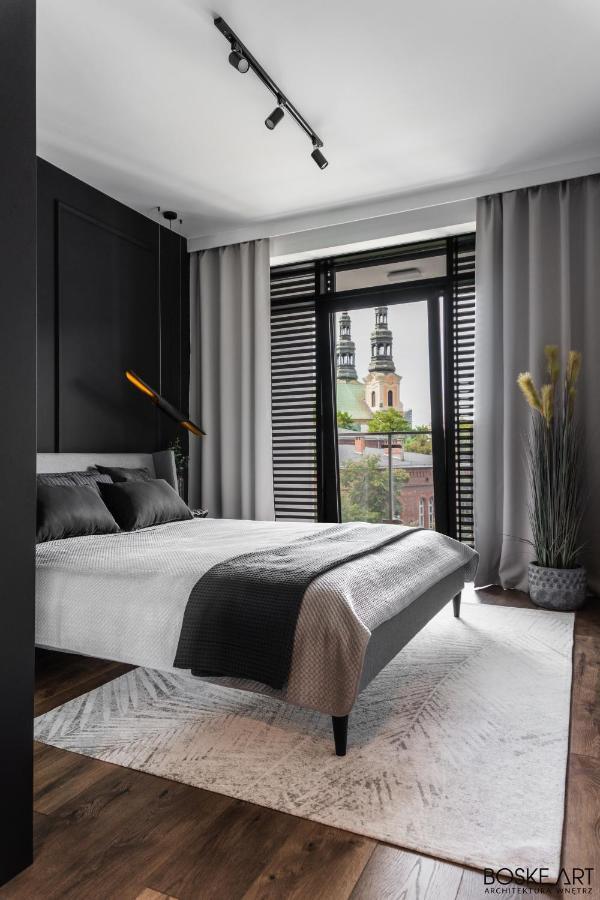 Stylowy Apartament W Centrum Poznania ภายนอก รูปภาพ