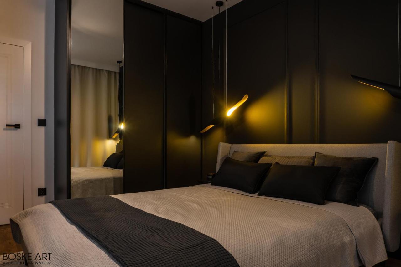 Stylowy Apartament W Centrum Poznania ภายนอก รูปภาพ